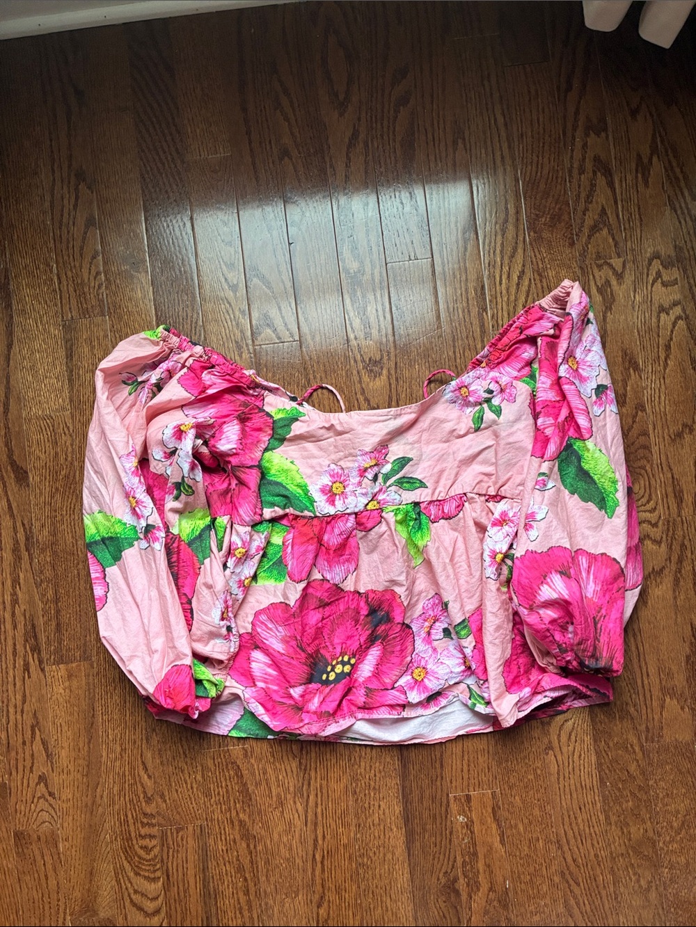 FARM Rio Chita Floral Print Babydoll Blouse - Picture 4 of 5